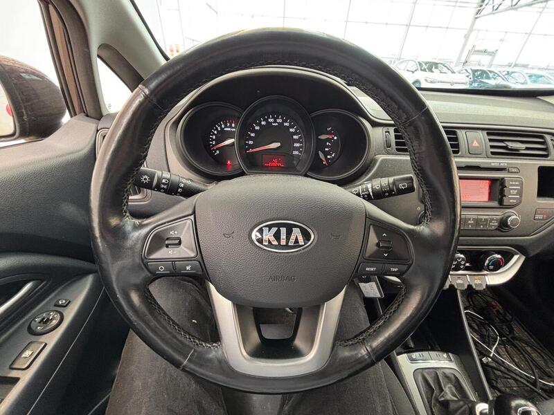 Kia Rio vaihtoauto