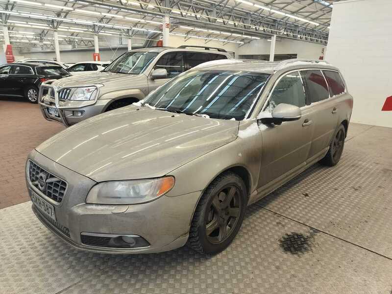 Volvo V70 vaihtoauto