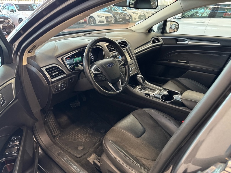 Ford Mondeo vaihtoauto