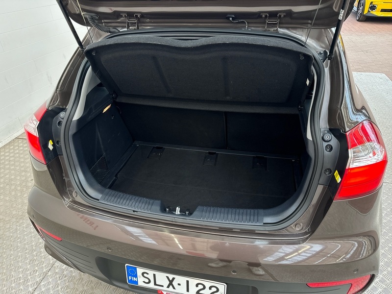 Kia Rio vaihtoauto