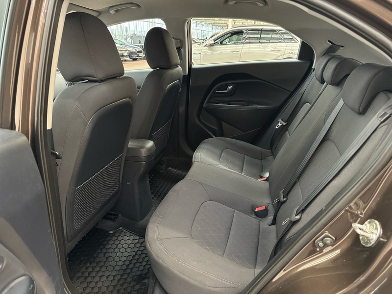 Kia Rio vaihtoauto