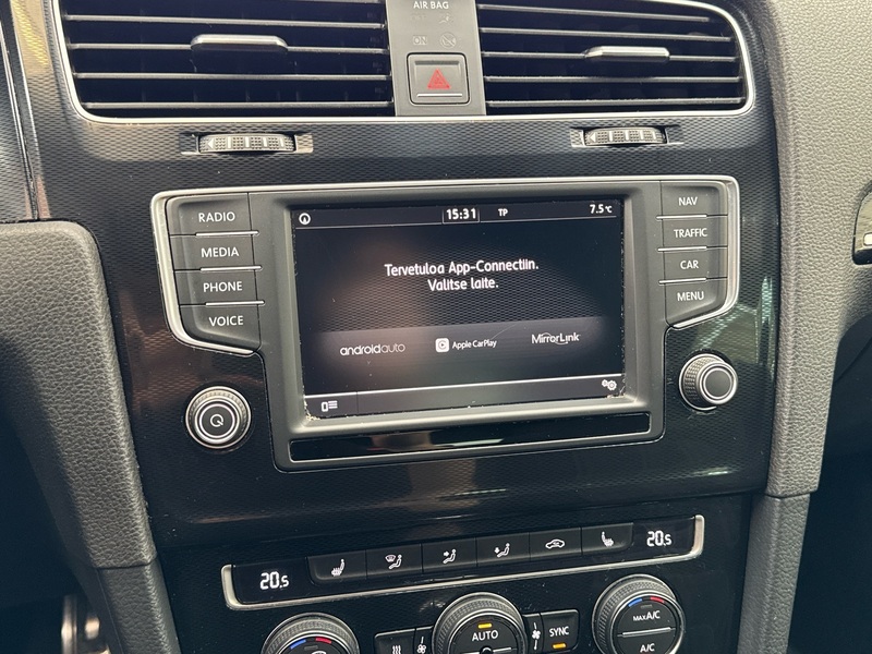 Volkswagen Golf vaihtoauto