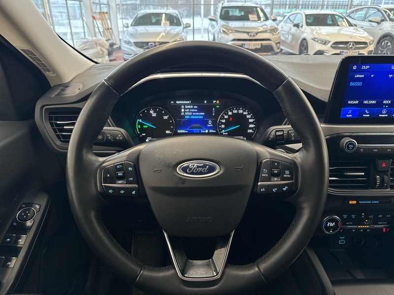 Ford Kuga vaihtoauto
