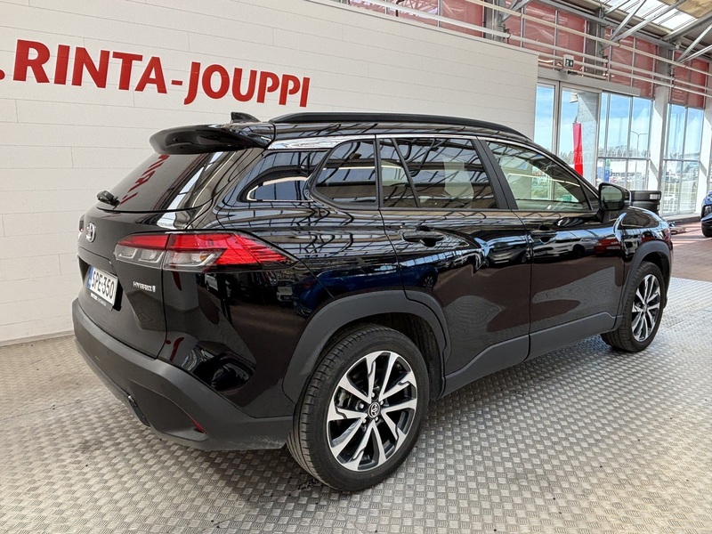Toyota Corolla Cross vaihtoauto