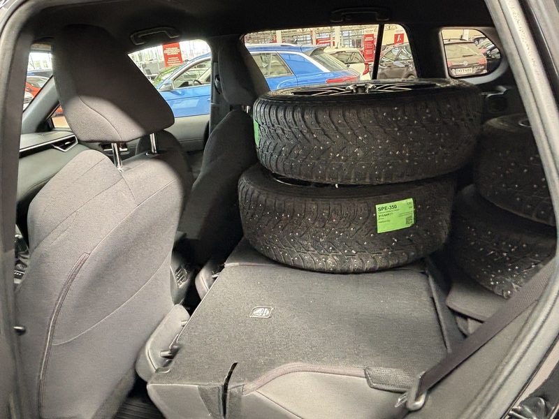 Toyota Corolla Cross vaihtoauto