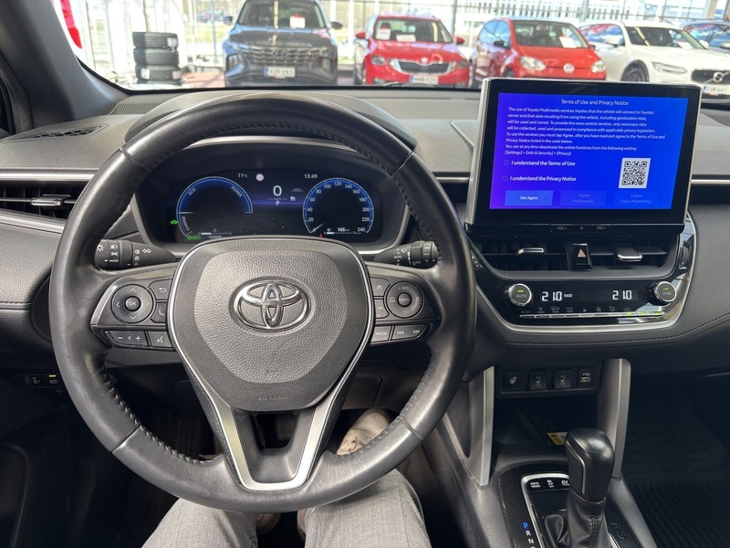 Toyota Corolla Cross vaihtoauto