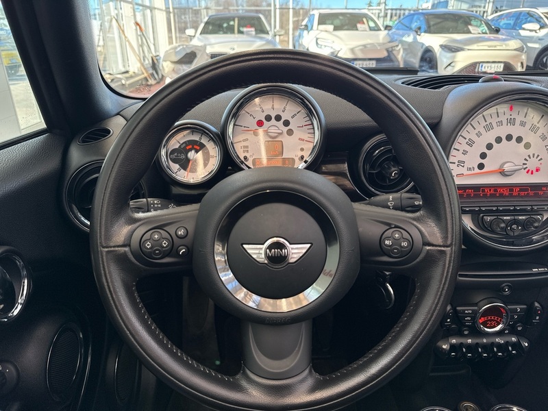 Mini Cooper vaihtoauto