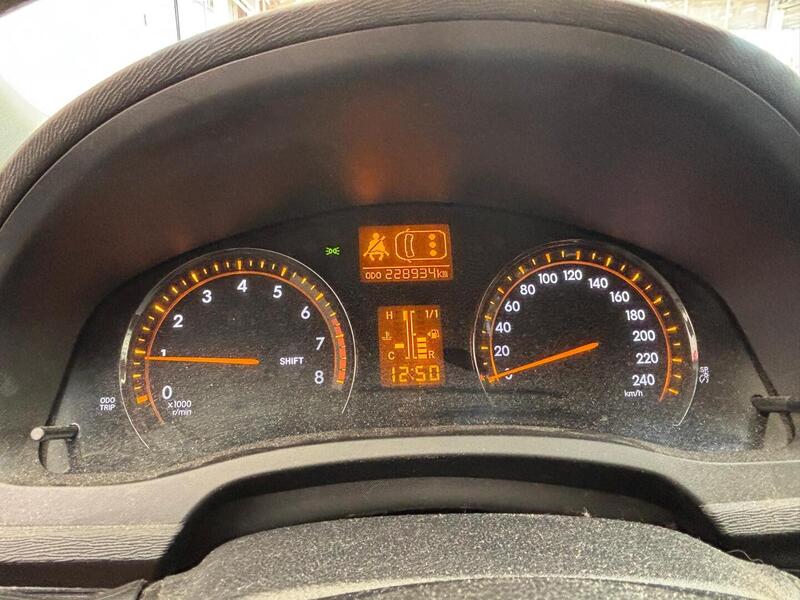 Toyota Avensis vaihtoauto