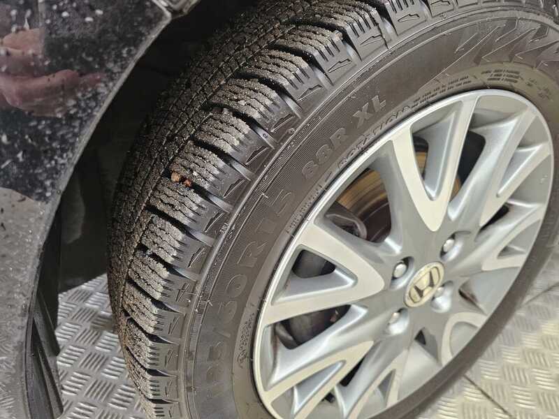 Honda Insight vaihtoauto