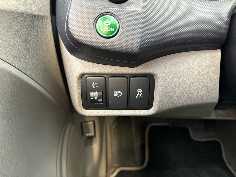 Honda Insight vaihtoauto