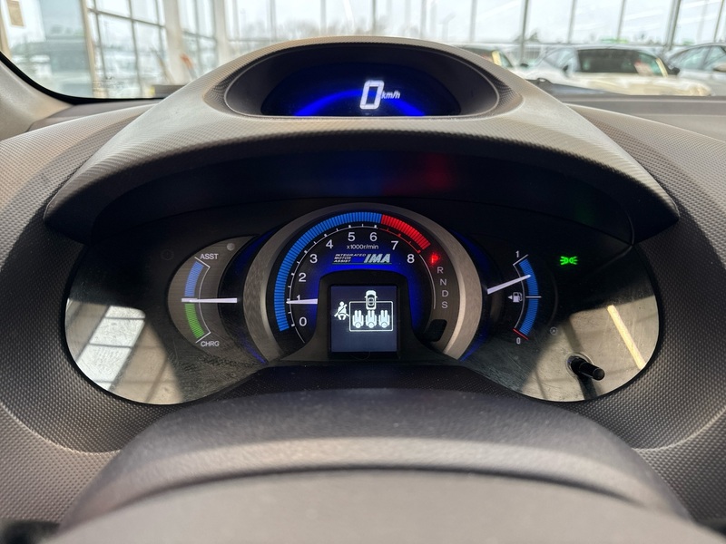 Honda Insight vaihtoauto