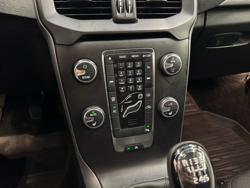 Volvo V40 vaihtoauto