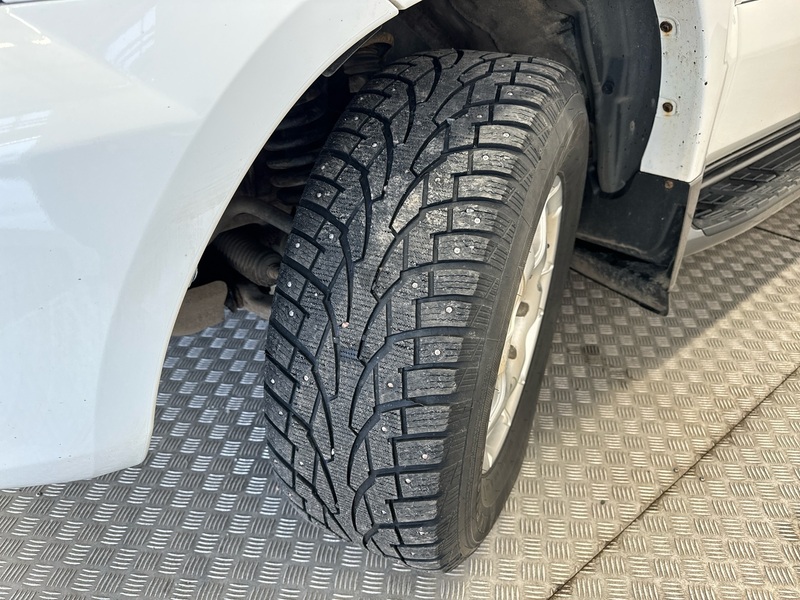 Toyota Land Cruiser vaihtoauto