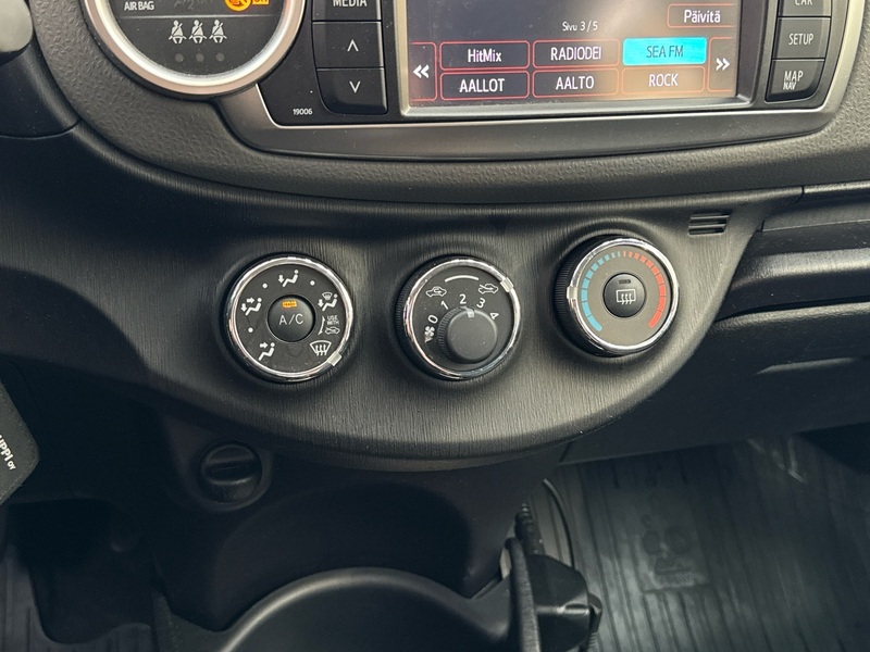 Toyota Yaris vaihtoauto