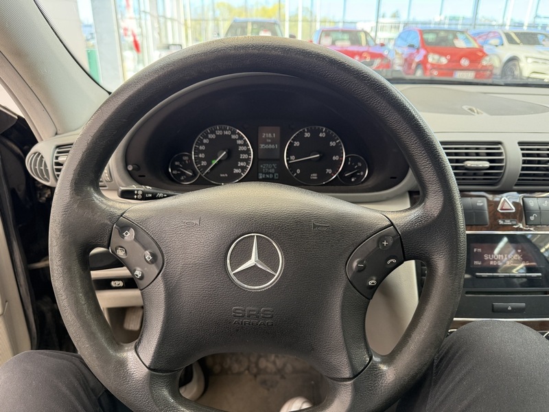 Mercedes-Benz C vaihtoauto