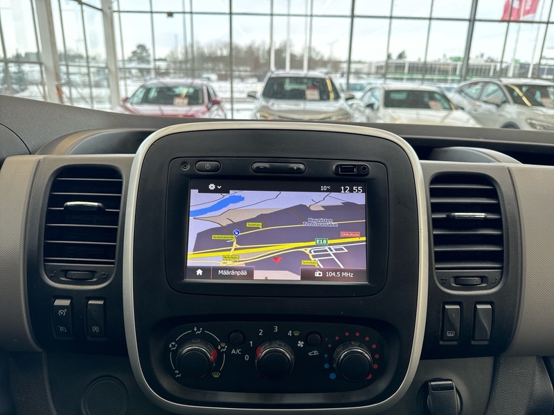 Renault Trafic vaihtoauto