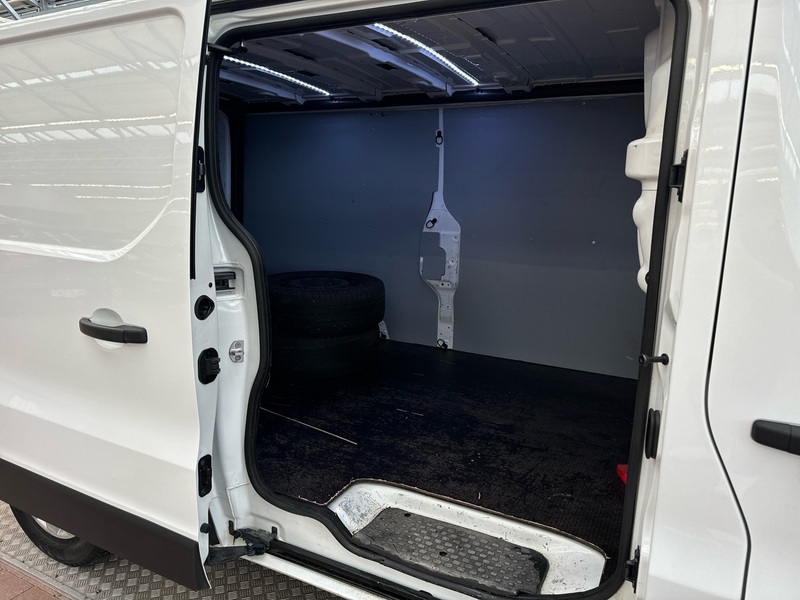 Renault Trafic vaihtoauto