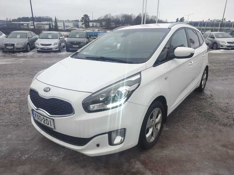 Kia Carens vaihtoauto