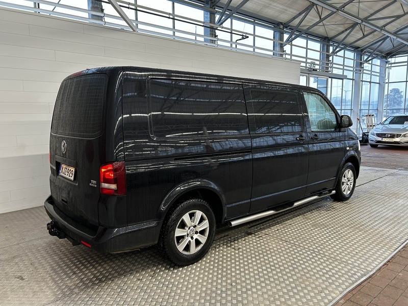 Volkswagen Transporter vaihtoauto