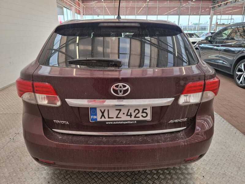 Toyota Avensis vaihtoauto