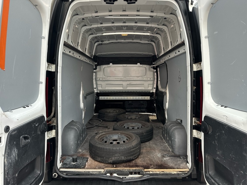 Renault Trafic vaihtoauto