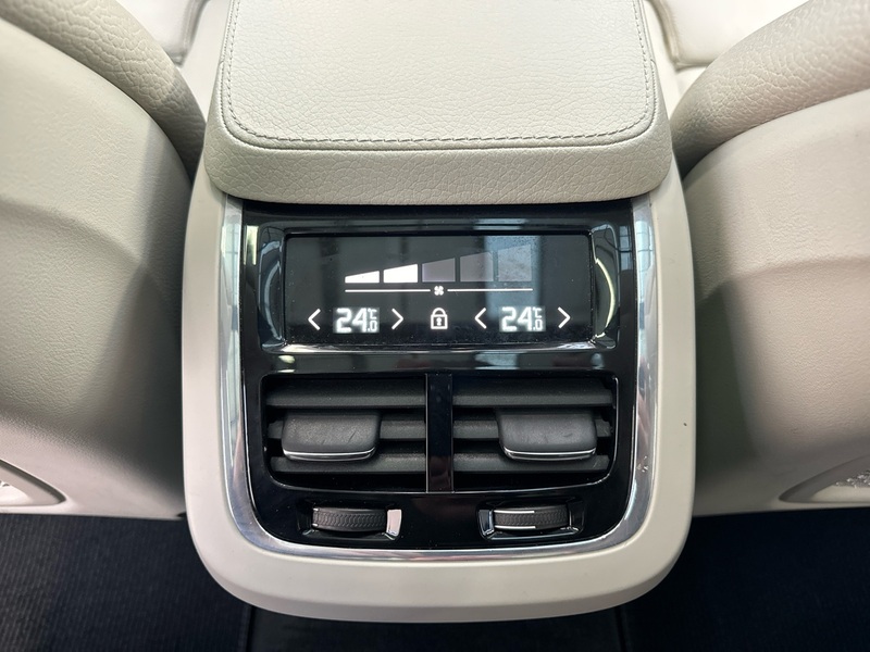 Volvo V90 Cross Country vaihtoauto