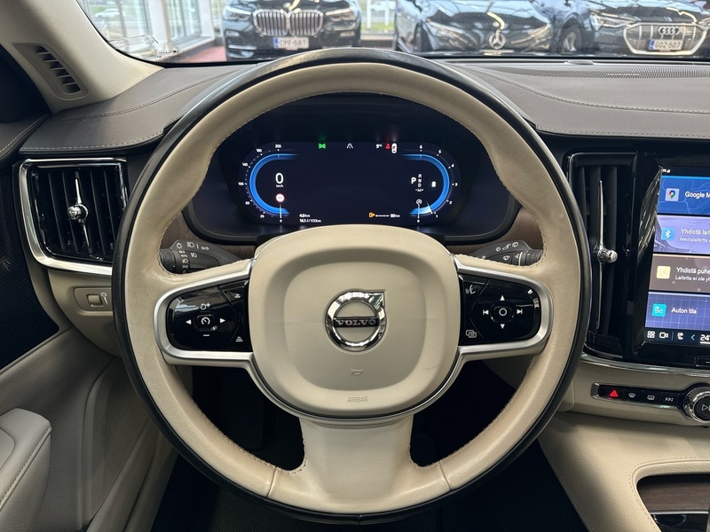 Volvo V90 Cross Country vaihtoauto