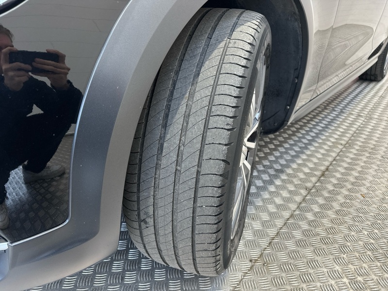 Volvo V90 Cross Country vaihtoauto