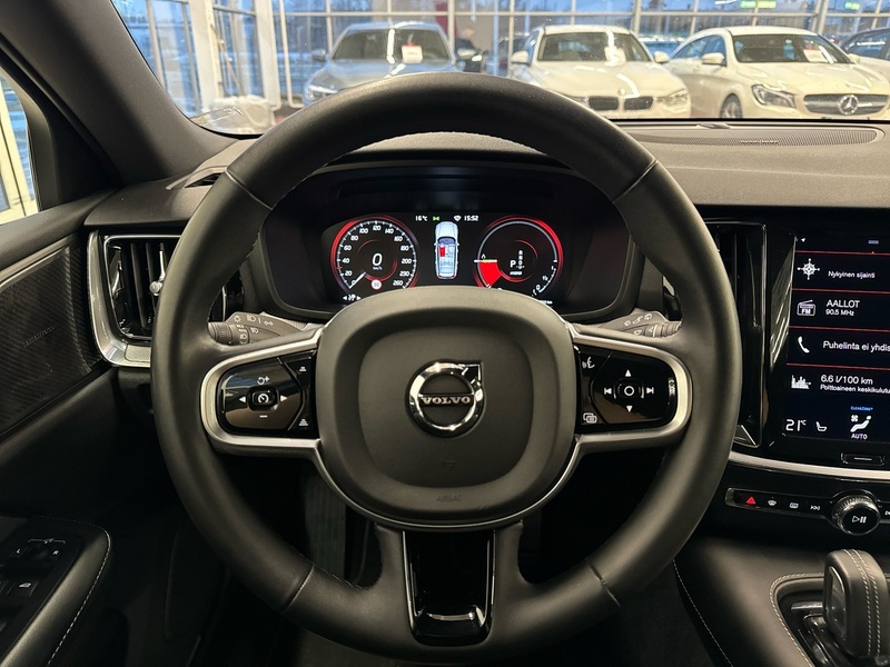 Volvo V60 vaihtoauto