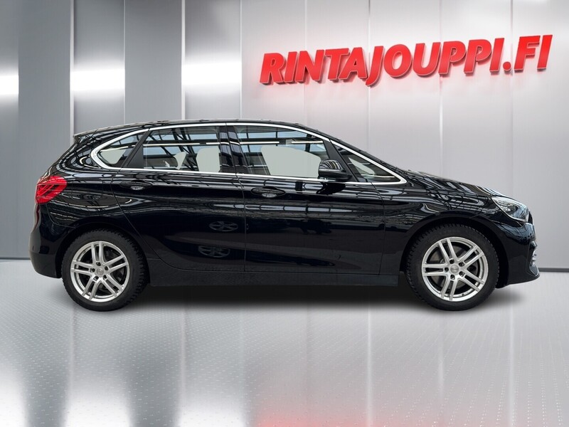 BMW 225 vaihtoauto