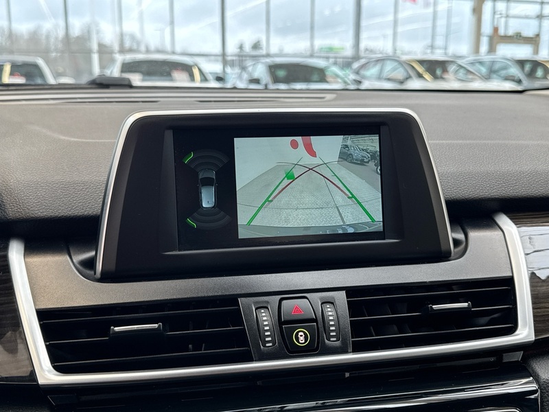 BMW 225 vaihtoauto