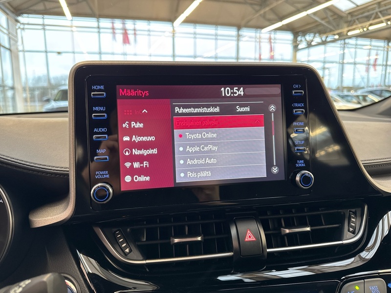 Toyota C-HR vaihtoauto