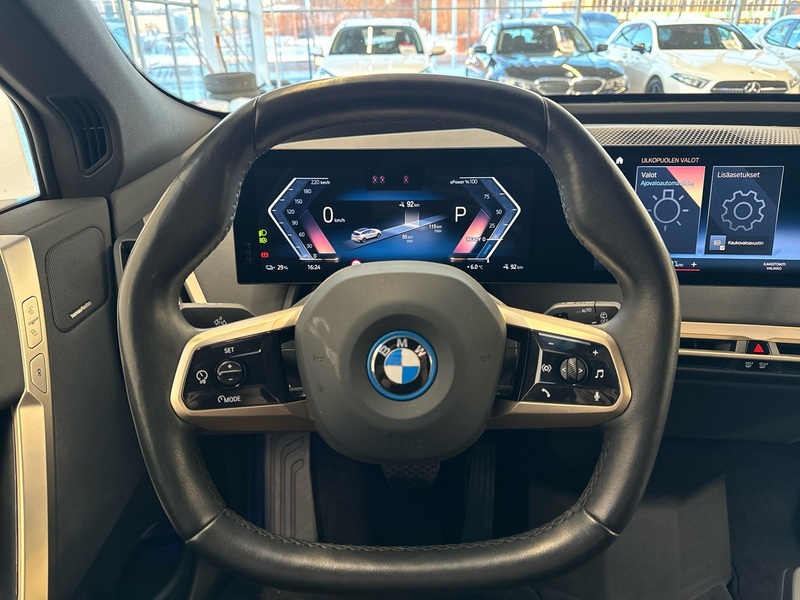 BMW iX vaihtoauto