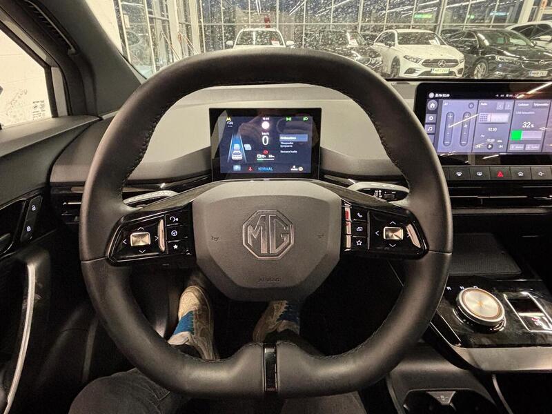 MG MG4 vaihtoauto