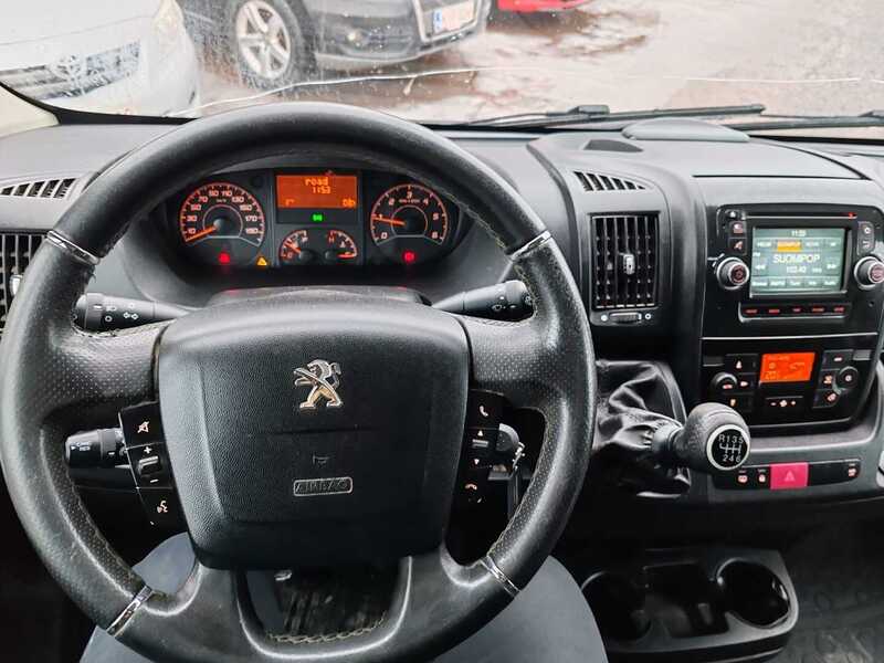 Peugeot Boxer vaihtoauto