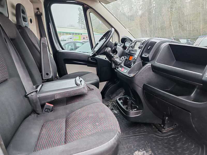 Peugeot Boxer vaihtoauto