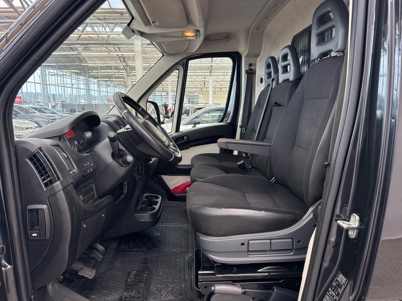 Peugeot Boxer vaihtoauto