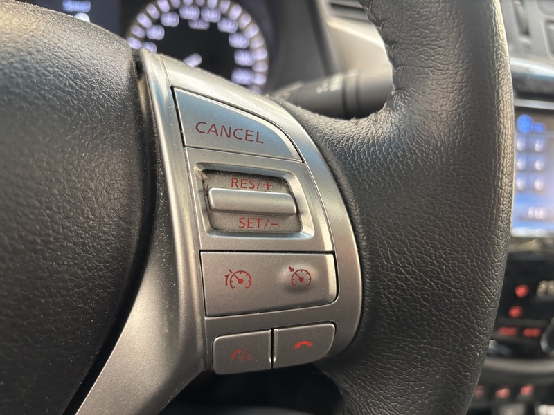 Nissan Navara vaihtoauto