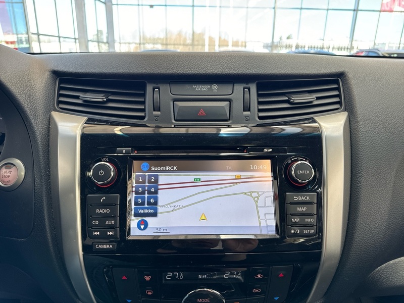 Nissan Navara vaihtoauto