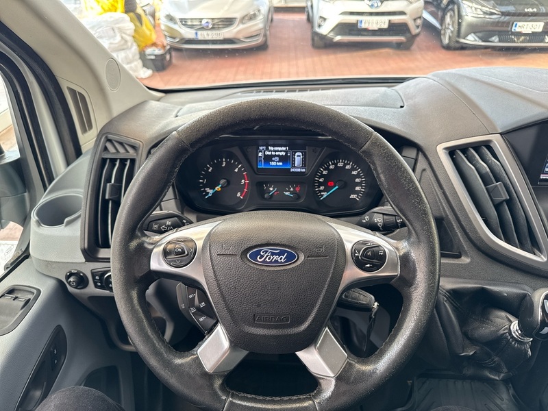 Ford Transit vaihtoauto