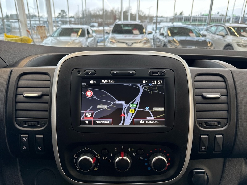 Renault Trafic vaihtoauto