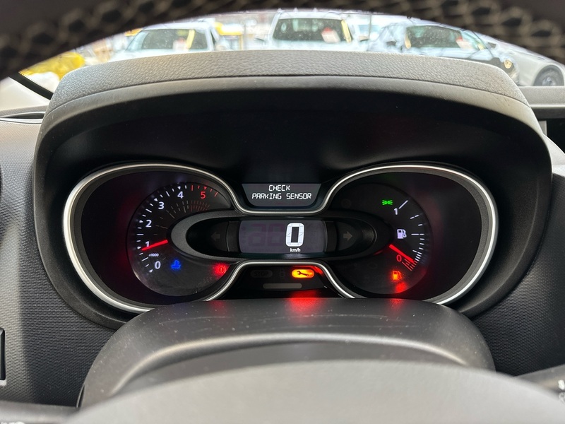 Renault Trafic vaihtoauto