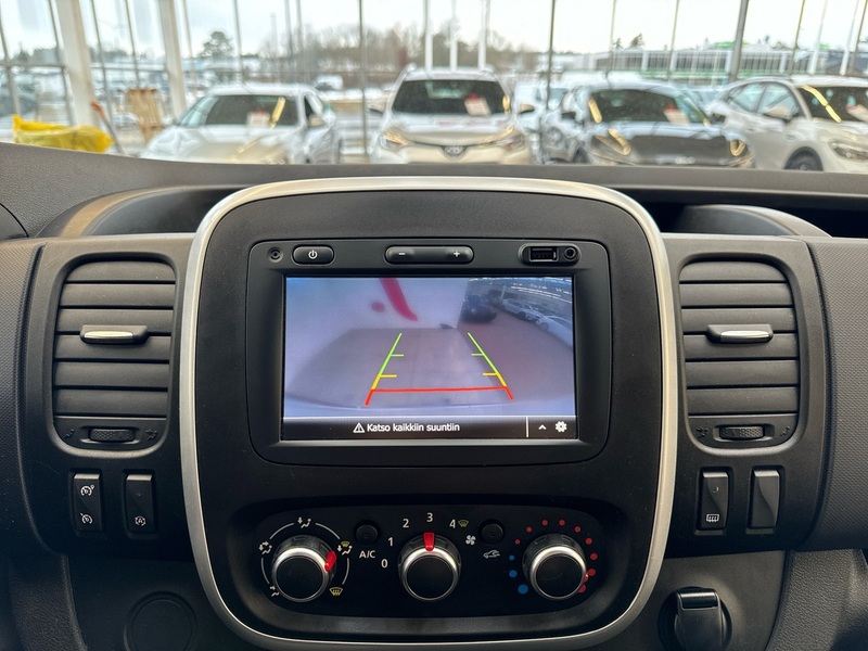 Renault Trafic vaihtoauto