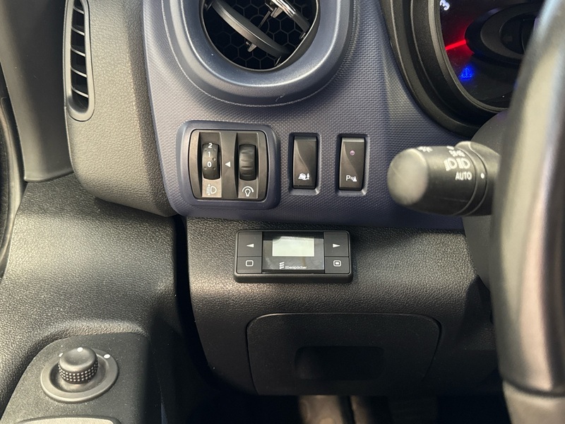 Opel Vivaro vaihtoauto