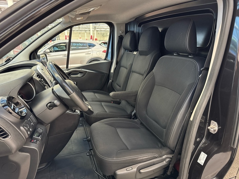 Renault Trafic vaihtoauto