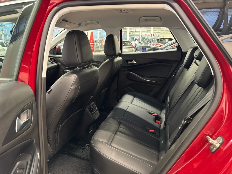 Opel Grandland X vaihtoauto