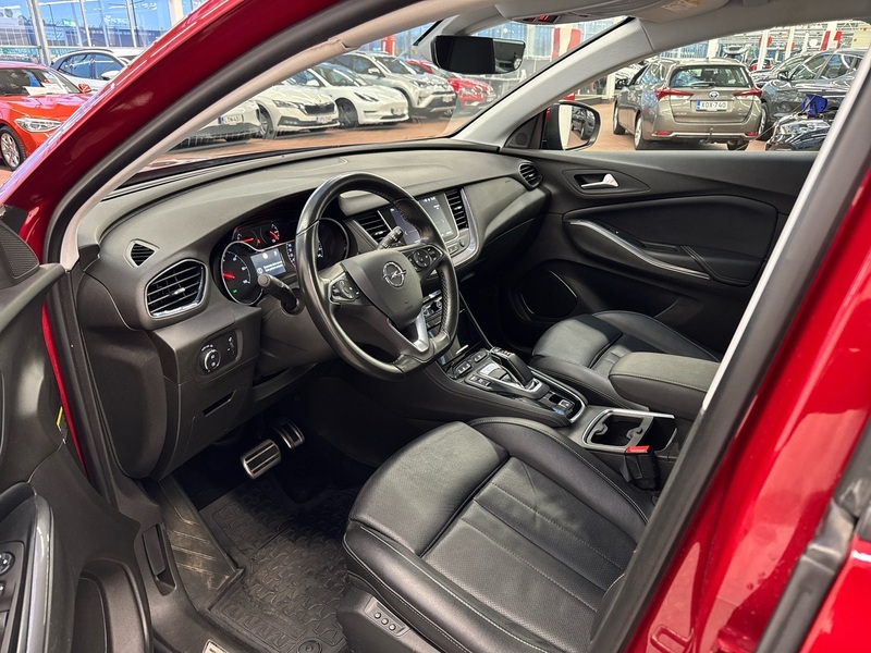 Opel Grandland X vaihtoauto