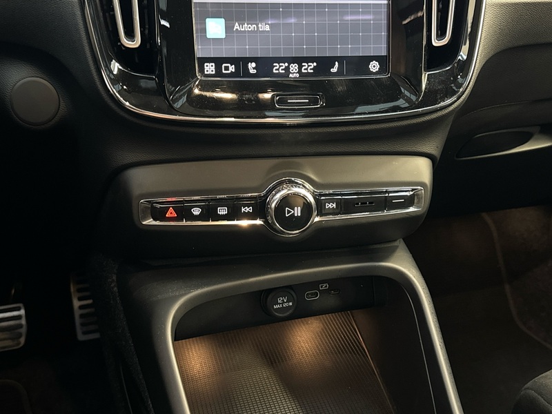 Volvo XC40 vaihtoauto