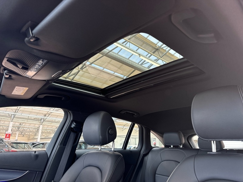 Mercedes-Benz EQC vaihtoauto