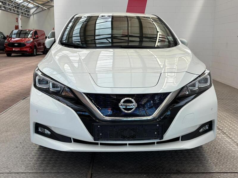 Nissan Leaf vaihtoauto